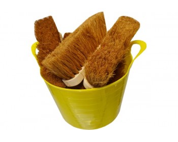 Bucket of 10in Coco Bristle Brush Heads